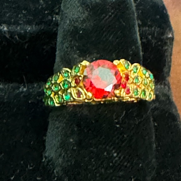 Bohemian Ruby, Lab, Micro-Encrusted stones Colorful Yellow Gold Color Leaf Ring - Picture 4 of 13